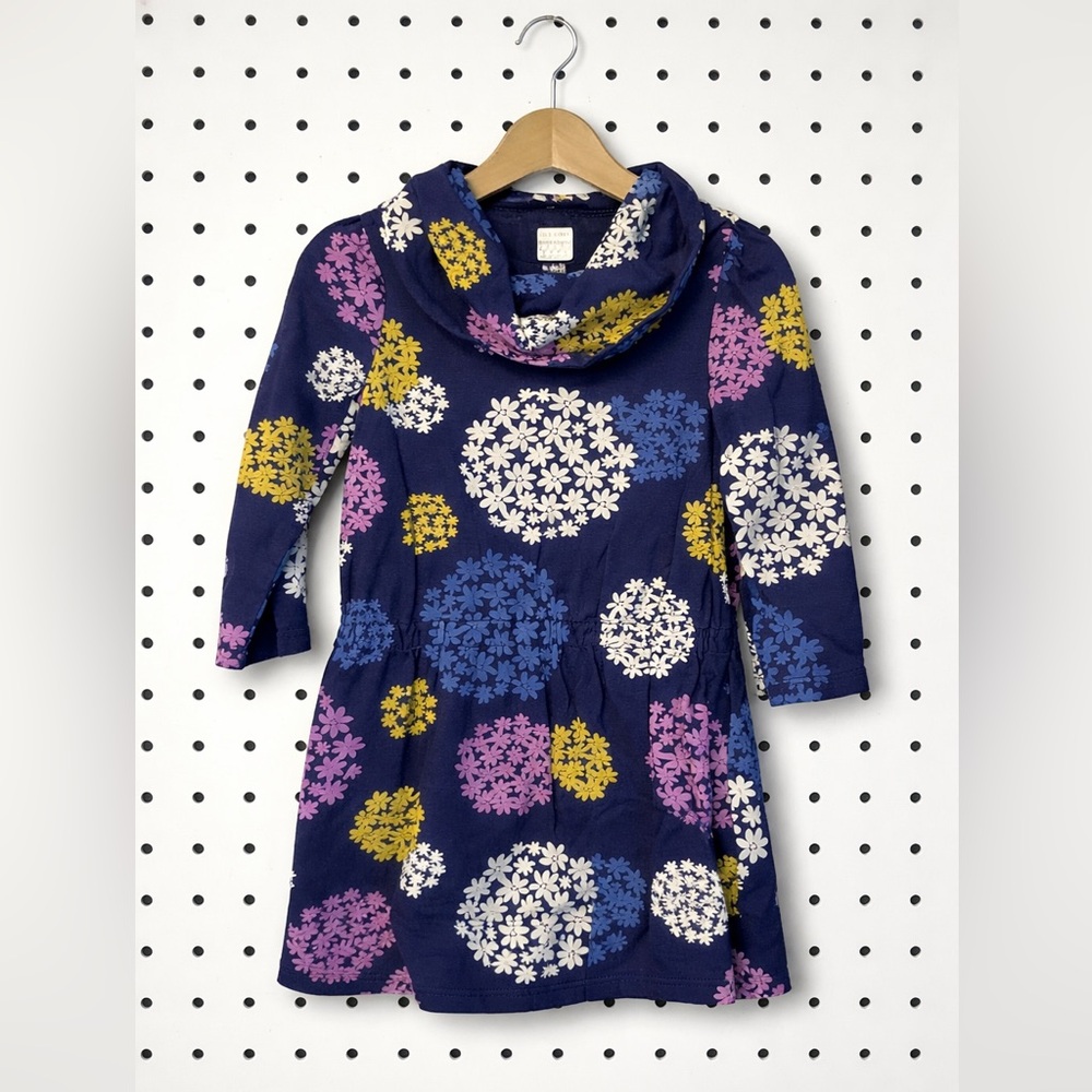 Old Navy Floral Dress. Navy. Size 2t. Excellent Condition